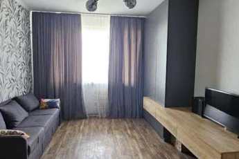 Продам 1-кімнатну квартиру, Дергачевский р-н, Солоницевка пгт., Код: 808774/1