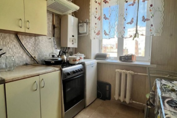 Продам 2-х кімнатну квартиру, Центр, Код: 808904/1