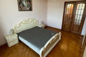 Сдам 3-х кімнатну квартиру, Центр, Исторический Музей метро, Код: 808949/1