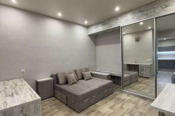 Продам гостинку, Гагарина проспект, Спортивная метро, Код: 809029/2