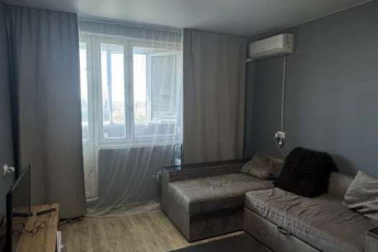 Сдам 1-кімнатну квартиру, Рогань, Код: 809200/2