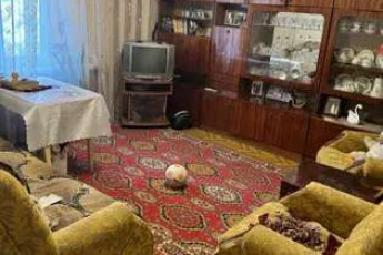 Продам 3-х кімнатну квартиру, Дергачевский р-н, Солоницевка пгт., Код: 809756/1