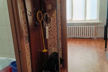 Сдам гостинку, Одесская, Кинотеатр "Салют", Код: 809775/1