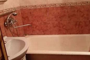 Продам 4-х кімнатну квартиру, Рогань, Роганский ж/м, Код: 809797/1