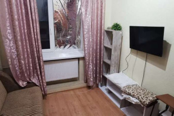 Продам гостинку, Центральный рынок, Локомотив, Код: 809810/1