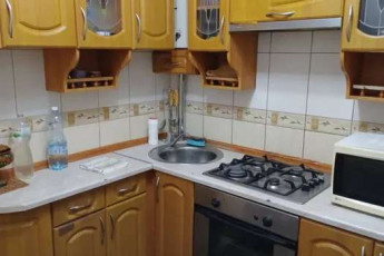 Продам 3-х кімнатну квартиру, Дергачевский р-н, Ольшаны (Дергачевский р-н), Код: 809837/1