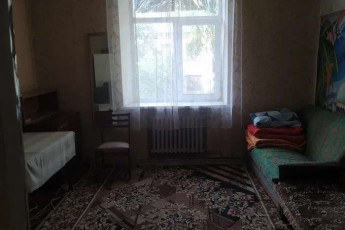Продам гостинку, ХТЗ, Код: 809956/1