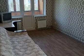 Сдам 2-х кімнатну квартиру, ХТЗ, Код: 810090/1