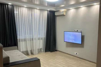 Сдам 1-кімнатну квартиру в новобудові, Новые дома, Коммунальный рынок, Код: 810234/1