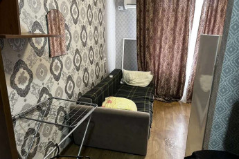 Сдам гостинку, Центр, Площадь Конституции метро (Советская), Код: 810275/1