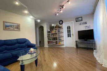 Продам 3-х кімнатну квартиру, Рогань, Солнечный, Код: 810284/1