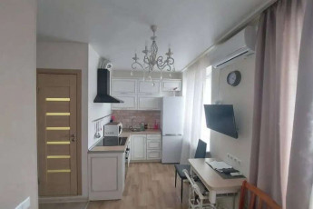 Сдам гостинку, Центральный рынок, Код: 810342/1