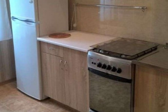 Сдам 2-х кімнатну квартиру, Центральный рынок, Южный вокзал метро, Код: 810532/2