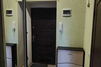 Сдам 1-кімнатну квартиру, Гагарина проспект, Защитников Украины метро (Площадь Восстания), Код: 810561/1