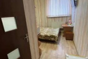 Сдам гостинку, Центральный рынок, Южный вокзал метро, Код: 810574/1