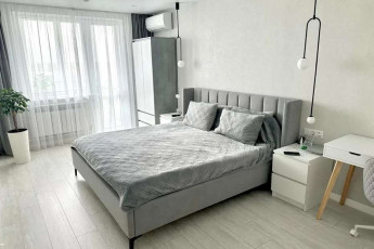 Продам 3-х кімнатну квартиру, Рогань, Код: 810601/2