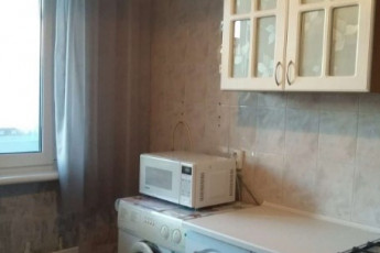 Сдам 1-кімнатну квартиру, Рогань, Код: 810801/1