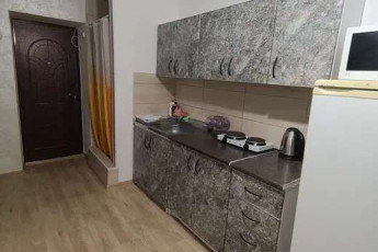 Сдам гостинку, ХТЗ, ХТЗ метро, Код: 810863/1