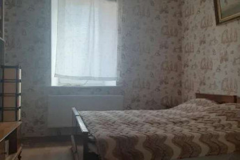 Продам 1-кімнатну квартиру, Центр, Код: 810878/1