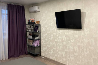 Продам 1-кімнатну квартиру, Жуковского, Код: 811058/1