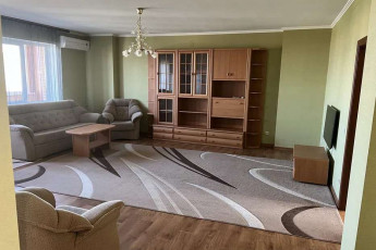 Сдам 3-х кімнатну квартиру, Холодная Гора, Холодная Гора метро, Код: 811071/1