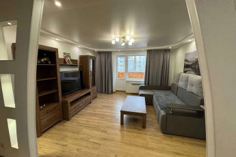 Продам 4-х кімнатну квартиру, Павлово поле, Код: 811235/1