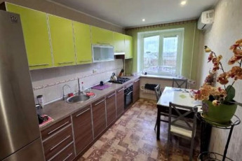 Продам 3-х кімнатну квартиру, Сосновая Горка, Код: 811354/36