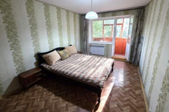 Продам 3-х кімнатну квартиру, Аэропорт, Код: 811354/70