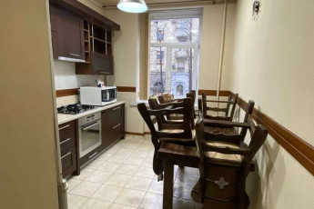 Сдам 2-х кімнатну квартиру, Центр, Исторический Музей метро, Код: 811888/1