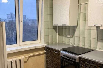 Продам 1-кімнатну квартиру, Новые дома, Маршала Жукова метро (Дворец спорта), Код: 812015/1