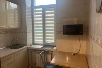 Сдам 2-х кімнатну квартиру, Центр, Площадь Конституции метро (Советская), Код: 812035/1