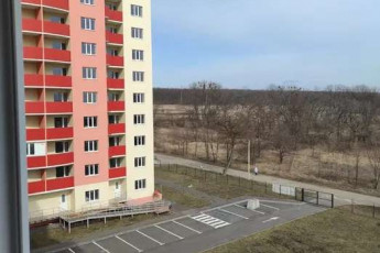 Продам 1-кімнатну квартиру, Дергачевский р-н, Подворки (Дергачевский район), Код: 812510/1