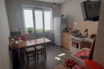 Сдам 2-х кімнатну квартиру, Рогань, Роганский ж/м, Код: 812710/1