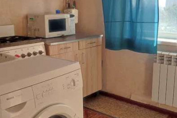 Продам 1-кімнатну квартиру, Одесская, Код: 812772/1