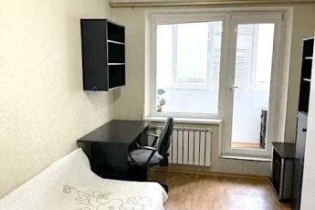 Продам 1-кімнатну квартиру, Сосновая Горка, Научная метро, Код: 812953/1