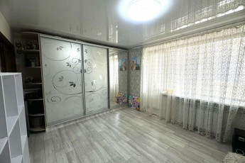 Продам 2-х кімнатну квартиру, Дергачевский р-н, Черкасская Лозовая, Код: 813237/1