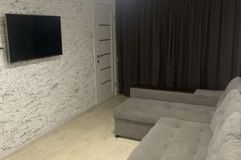 Сдам 3-х кімнатну квартиру, Центральный рынок, Южный вокзал метро, Код: 813425/1