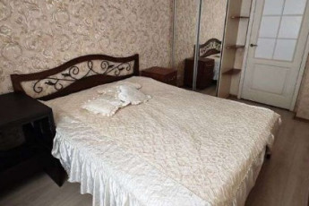 Сдам 2-х кімнатну квартиру, Сосновая Горка, Код: 813435/1