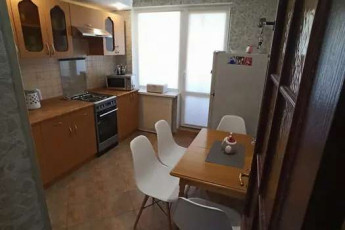 Продам 2-х кімнатну квартиру, ХТЗ, Пролетарская метро (Индустриальная), Код: 813532/1