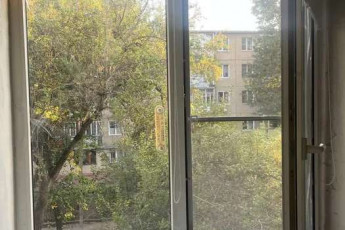 Продам 1-кімнатну квартиру, Новые дома, Маршала Жукова метро (Дворец спорта), Код: 813602/1