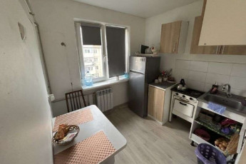 Продам 1-кімнатну квартиру, Новые дома, Маршала Жукова метро (Дворец спорта), Код: 813693/1