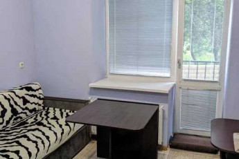 Продам 1-кімнатну квартиру в новобудові, Центр, Код: 813834/1