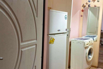 Продам 1-кімнатну квартиру, Новые дома, Маршала Жукова метро (Дворец спорта), Код: 813860/1