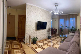 Продам 3-х кімнатну квартиру, Алексеевка, Остановка Солнечная, Код: 814357/1