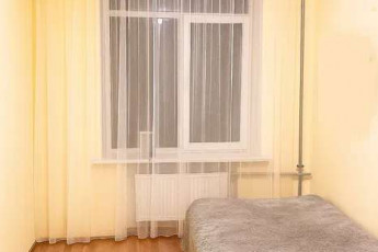 Сдам гостинку, Центральный рынок, Код: 814386/1