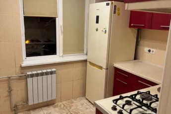 Сдам 3-х кімнатну квартиру, Новые дома, Маршала Жукова метро (Дворец спорта), Код: 814441/1