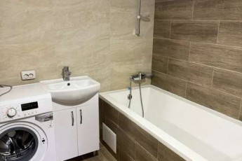 Сдам 1-кімнатну квартиру, Гагарина проспект, Защитников Украины метро (Площадь Восстания), Код: 814751/1