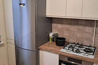 Продам 2-х кімнатну квартиру, ХТЗ, Хролы пос., Код: 815026/1