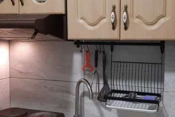 Сдам гостинку, ХТЗ, ХТЗ метро, Код: 815150/1