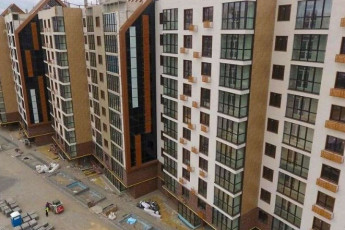 Продам 1-кімнатну квартиру в новобудові, Центр, Код: 815215/1